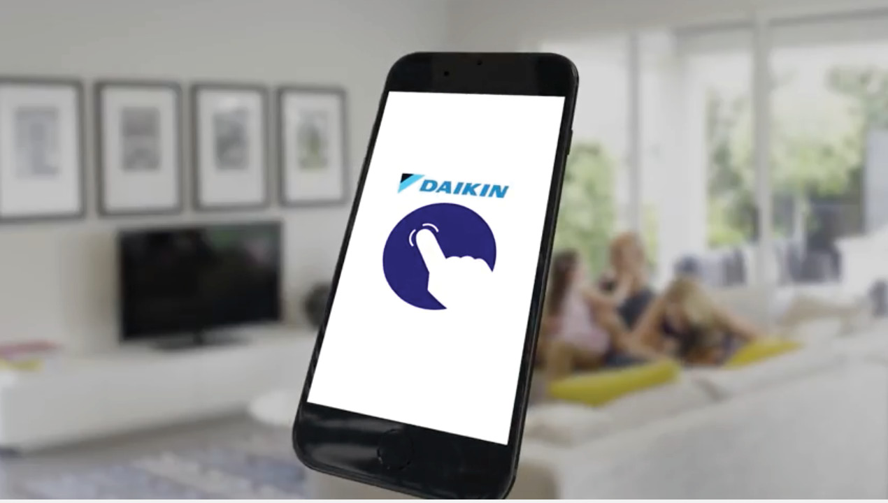 Chỉ cần thao tác trên Smartphone là bạn có thể sử dụng máy lạnh Daikin ở bất cứ căn phòng nào trong nhà.